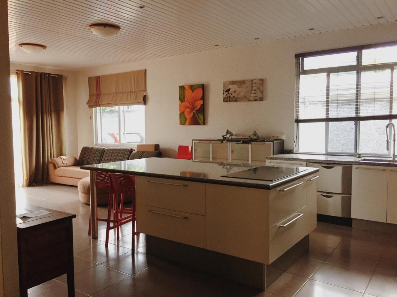 City Home Tahiti 帕皮提 外观 照片